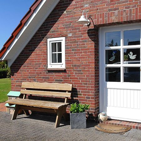 Ferienwohnungen Im Landhaus Seestern Werdum Exterior photo